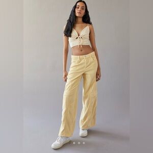 NWT URBAN OUTFITTERS BDG Low-Rise Corduroy Skater Pants Sz 26 Yellow New